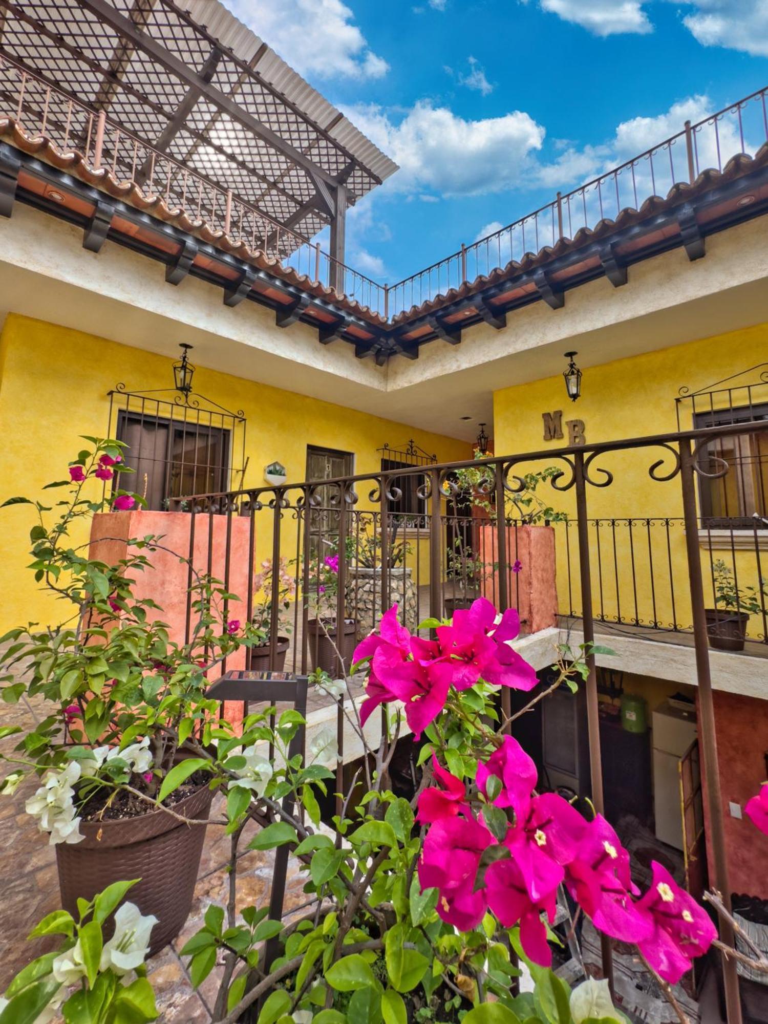 אנטיגואה גואטמלה Maison Bougainvillea מראה חיצוני תמונה