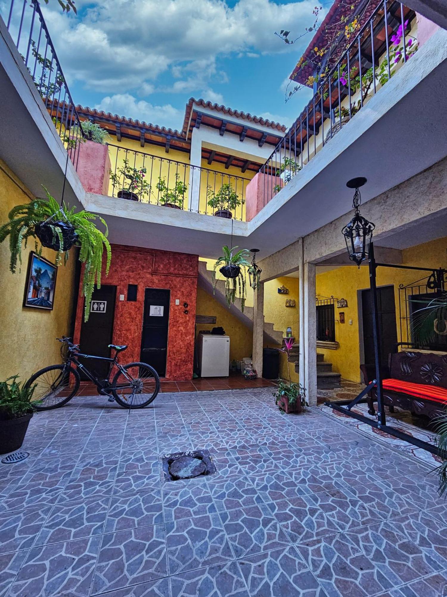 אנטיגואה גואטמלה Maison Bougainvillea מראה חיצוני תמונה