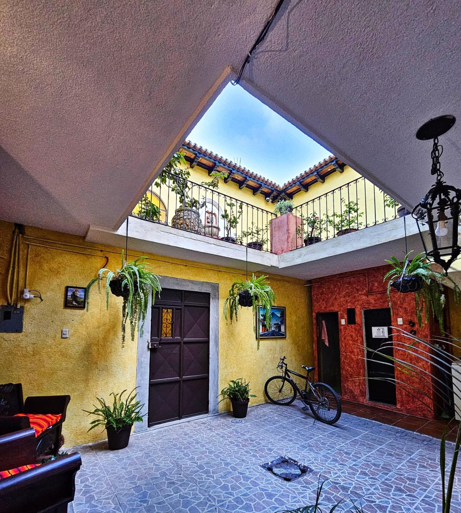 אנטיגואה גואטמלה Maison Bougainvillea מראה חיצוני תמונה