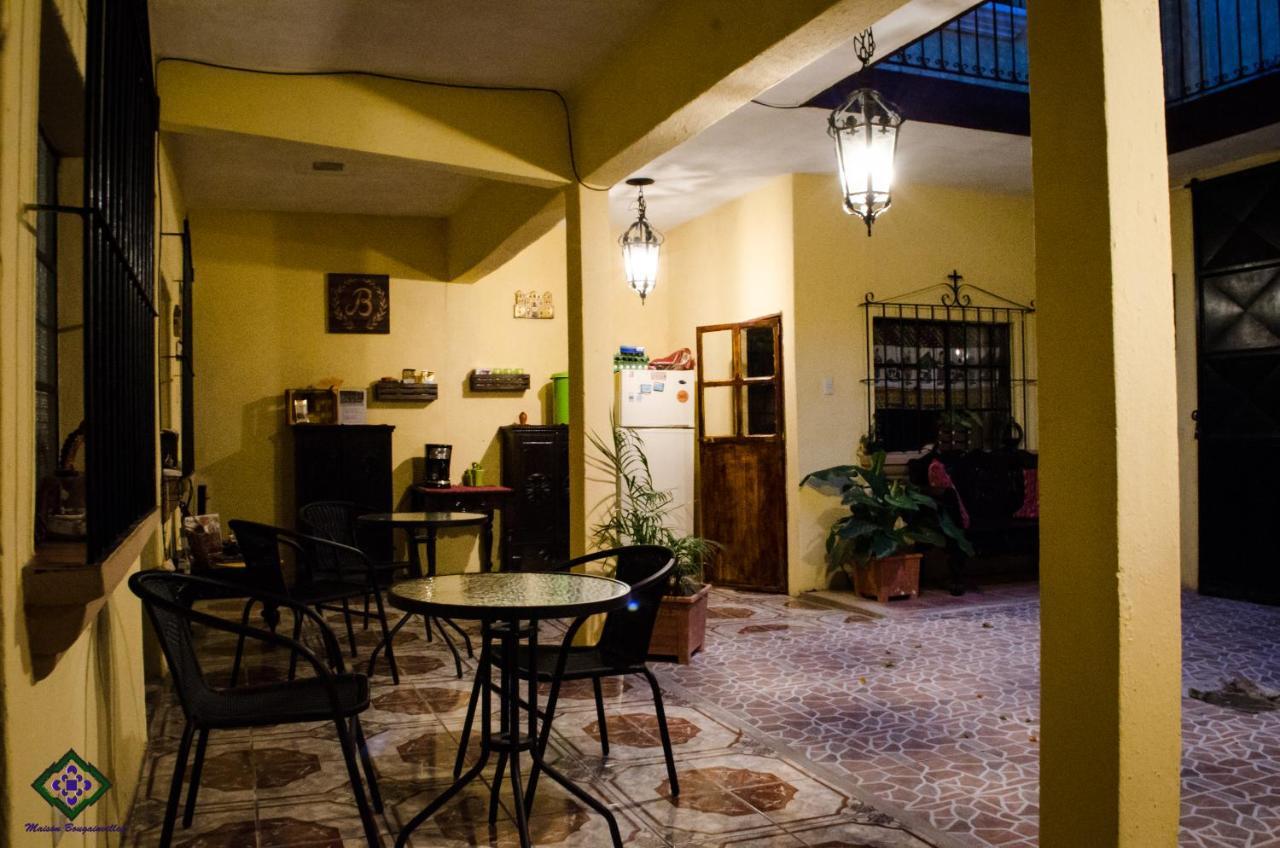 אנטיגואה גואטמלה Maison Bougainvillea מראה חיצוני תמונה